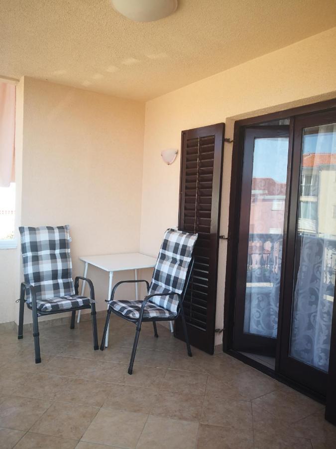 Apartment Plavia Biograd Biograd Na Moru Exteriör bild