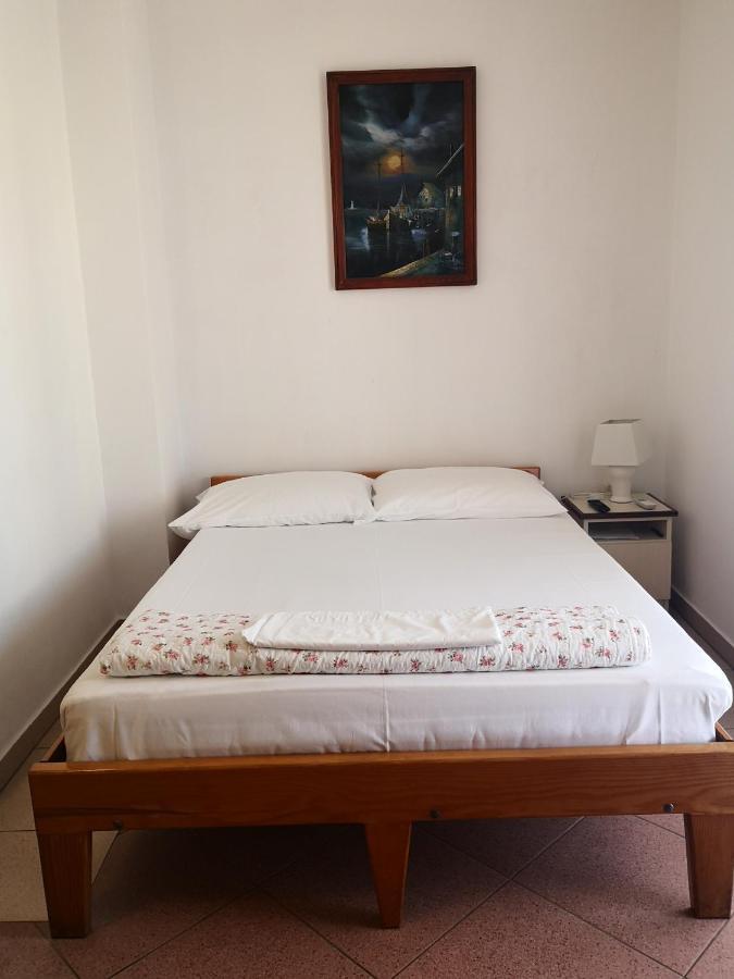 Apartment Plavia Biograd Biograd Na Moru Exteriör bild