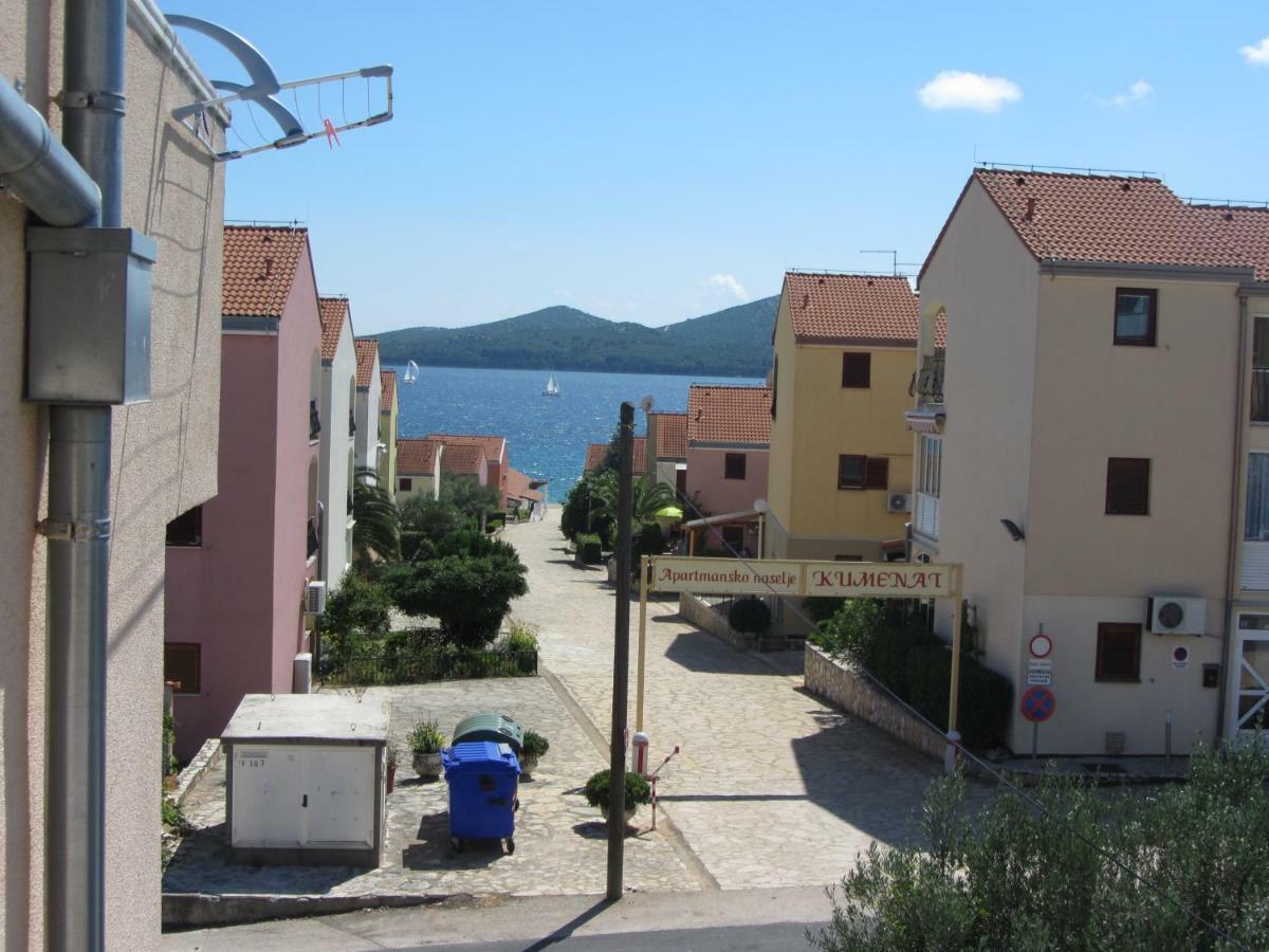 Apartment Plavia Biograd Biograd Na Moru Exteriör bild