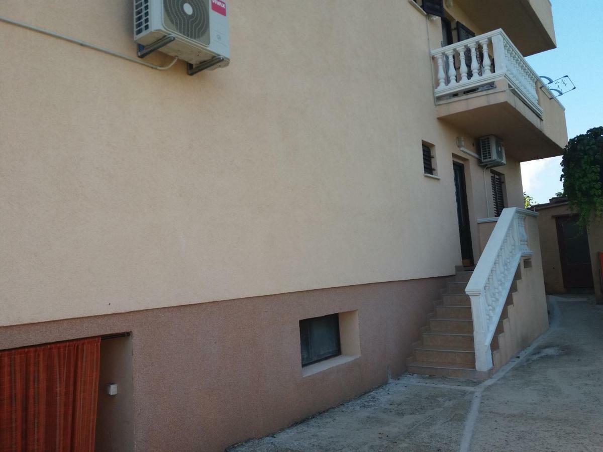 Apartment Plavia Biograd Biograd Na Moru Exteriör bild